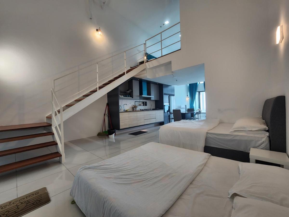 Sunrise Gurney Executive Premium Pangsapuri